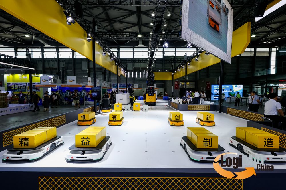 2 Õ¹»áÏÖ³¡.jpg